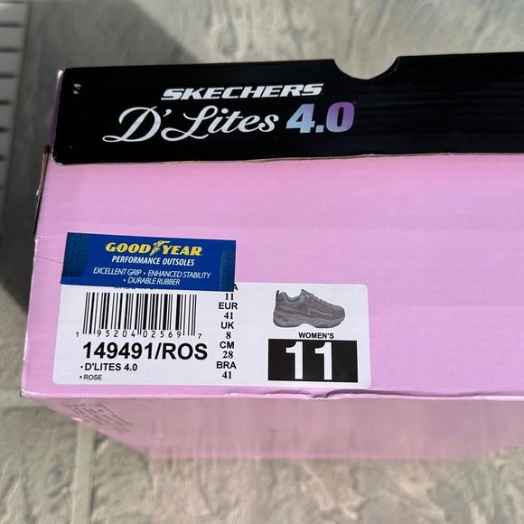 New Skechers D’ Lites 4.0 Goodyear Women’s Memory Foam Sneakers Sz 11 - Picture 4 of 11
